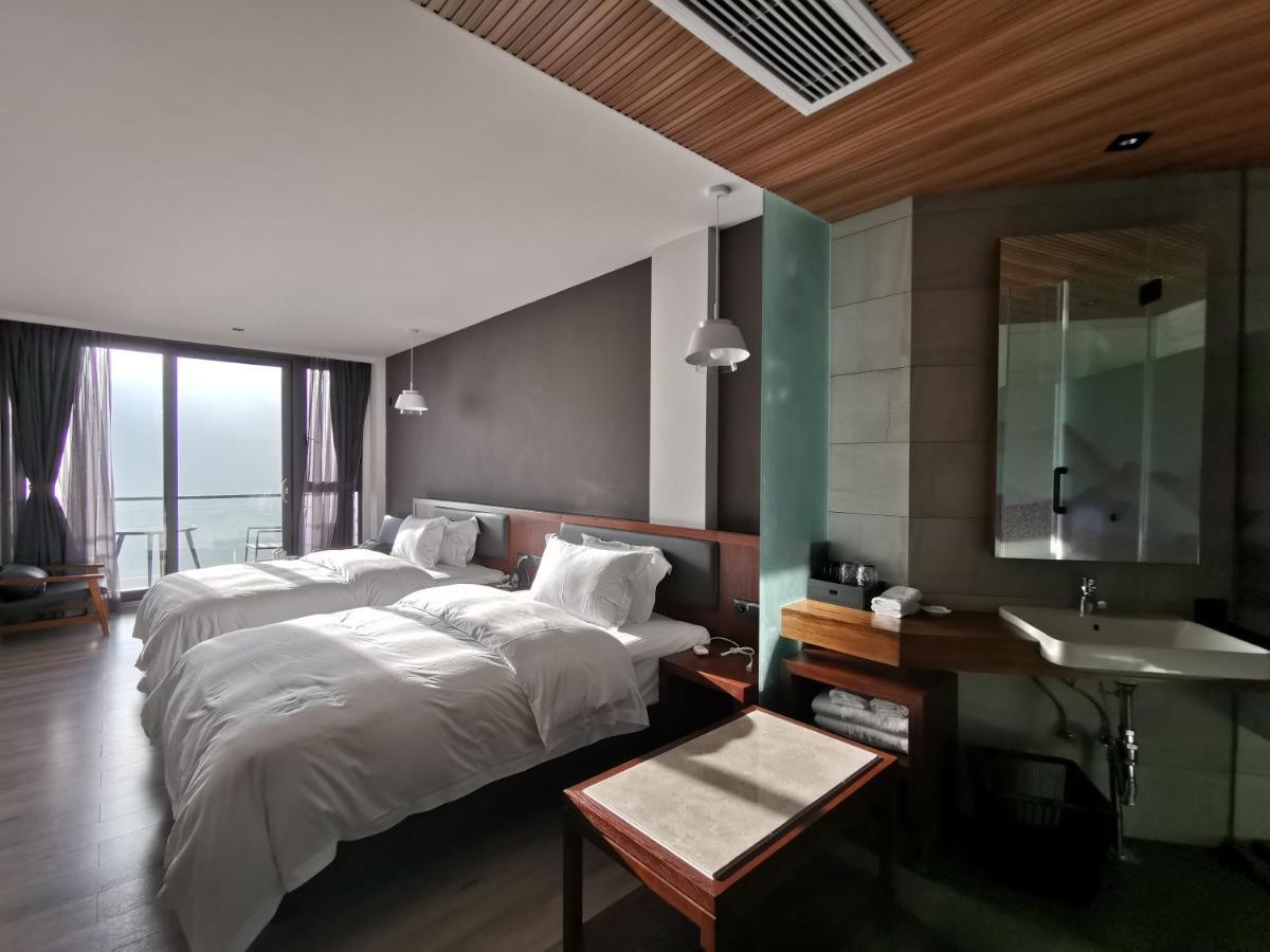 Beyond The Cloud Hotel Yuanyang  Exterior photo